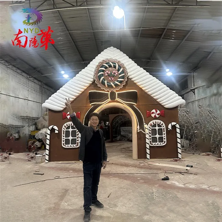 Gingerbread House Christmas Decoration Christmas House