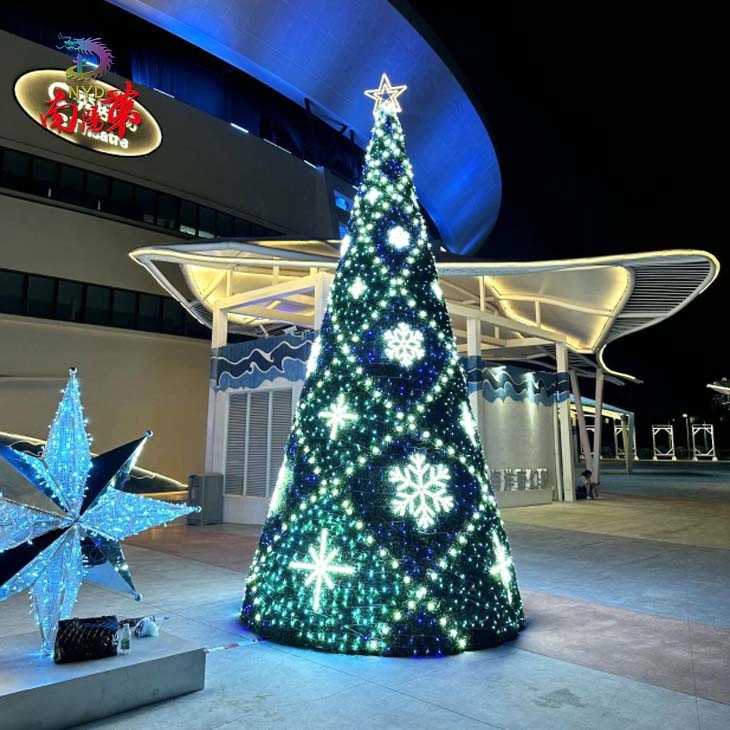 Large Christmas Light Tree